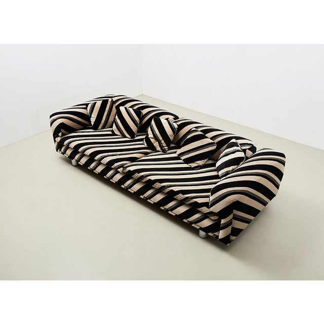 1970s Diplomat Sofa by John Home for HK Furniture, United Kingdom, 1970s For Sale - Image 5 of 11