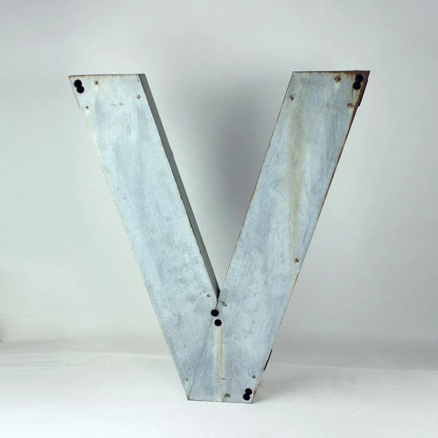 Metal Large Vintage Industial Czechoslovakian Letter V in Zinc, 1950s For Sale - Image 7 of 7