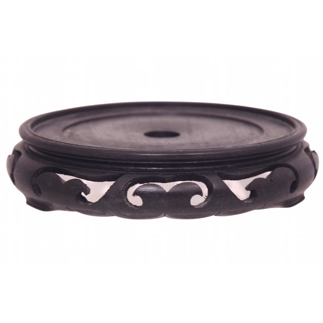 Hand carved vintage six inch wood display plant stand in a dark walnut finish in an leaf wave design. Stand exterior, 6.5"...