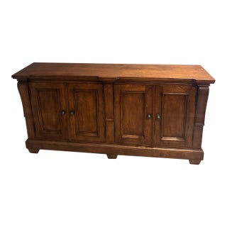 Kincaid Solid Wood Traditional Walnut Buffet / Sideboard For Sale