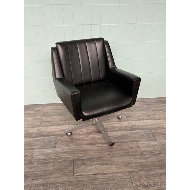 Vintage Italian Office Armchair in Leather and Steel, 1970s For Sale - Image 13 of 18