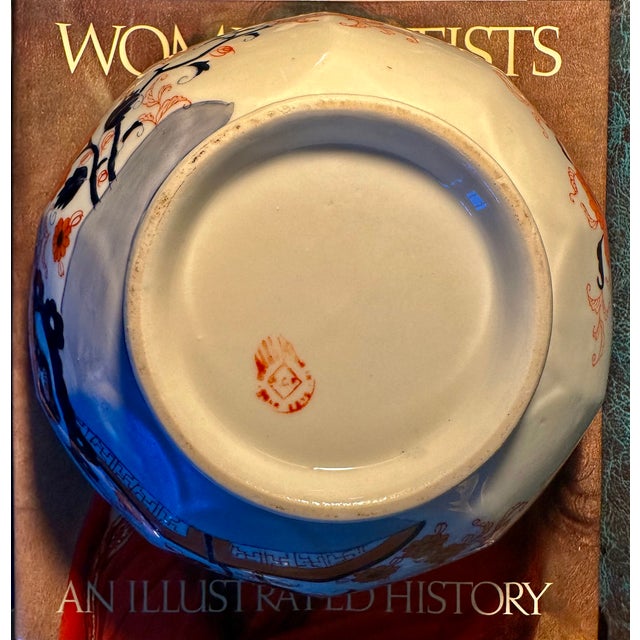 Antique Japanese Arita Imari Porcelain Chrysanthemum Bowl | Edo Period | Early 18th Century | Hand-Painted Fuku Mark For Sale - Image 14 of 18
