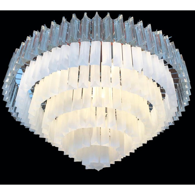 Mid-Century Modern Contemporary Transparent-Sandblasted Triedro Murano Glass Chandelier in Venini Style For Sale - Image 3 of 6