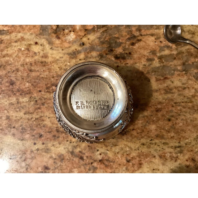 Vintage Rogers Silver Plate Salts/ Set of 4 For Sale - Image 4 of 9