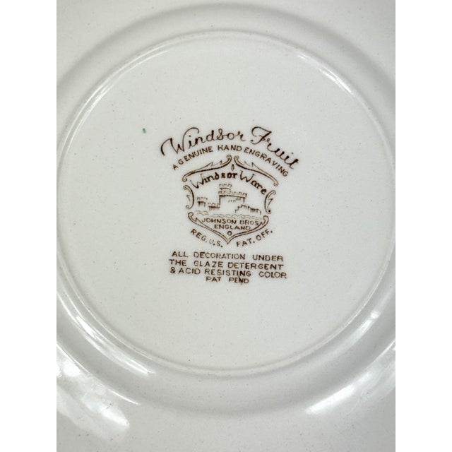 Vintage Johnson Brothers Windsor Fruit Bread and Butter Plates-Set of 8 For Sale - Image 11 of 12