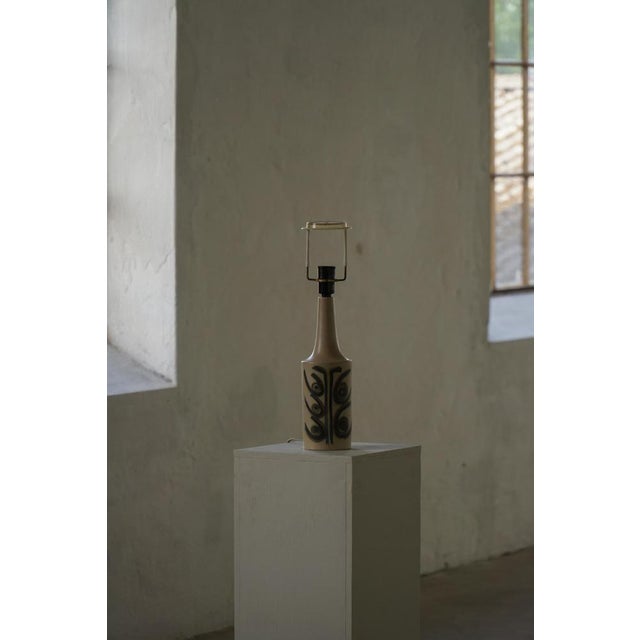 Danish Modern Stoneware Table Lamp in Glazed Ceramic, Okela, 1960s For Sale - Image 4 of 15