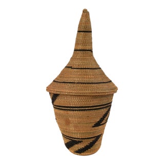 Early 20th Century Tutsi Basket with Lid Rwanda For Sale