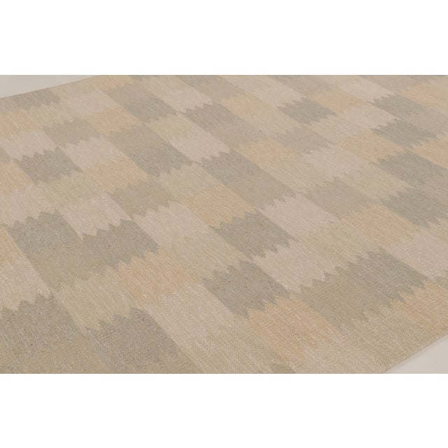 Contemporary Scandinavian Style Tonal Blocks Flatweave Wool Rug by Rug & Kilim, India For Sale In New York - Image 6 of 10