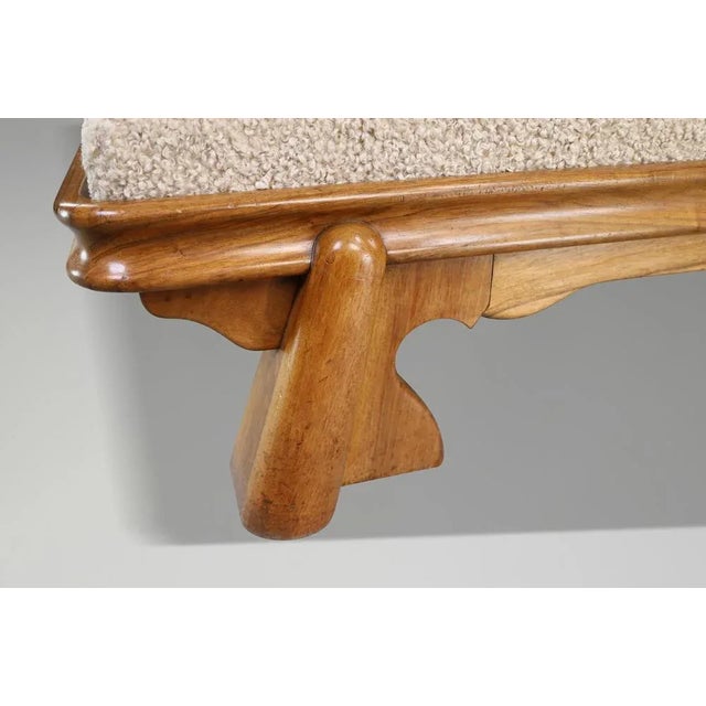 French Brutalist Walnut Daybed with Bouclé Upholstery, 1950s For Sale - Image 9 of 17