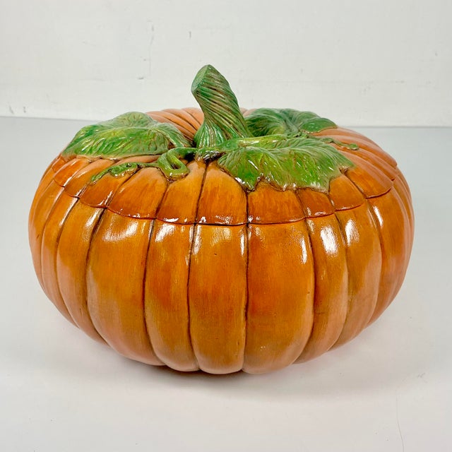 1989 Vintage Americana Folk Art Boho Chic Pumpkin Soup Tureen, Halloween & Thanksgiving. For Sale - Image 6 of 15