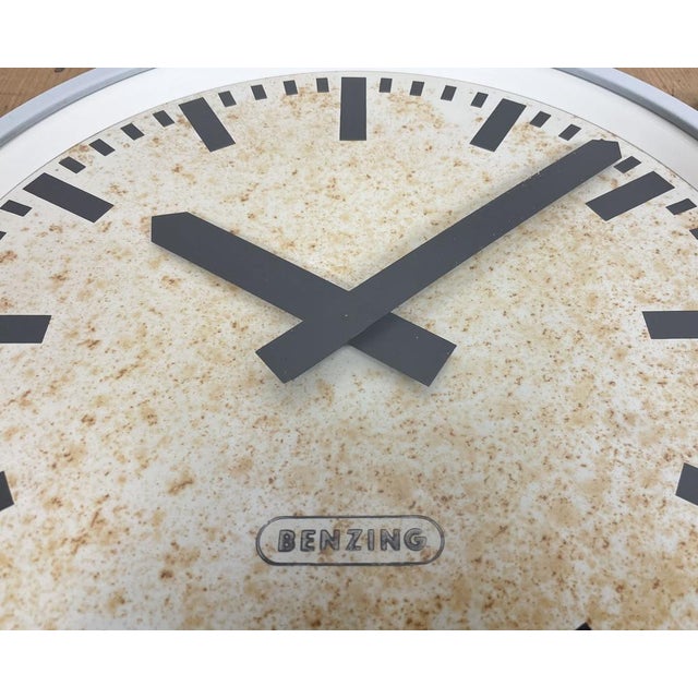 Industrial Grey Wall Clock from Benzing, 1960s For Sale - Image 9 of 16