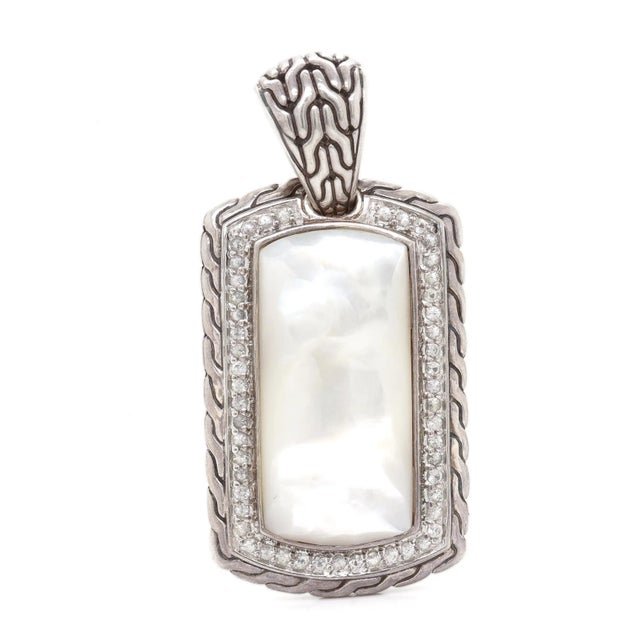 Early 21st Century John Hardy Silver Mother of Pearl and White Sapphire Naga Dog Tag Pendant For Sale - Image 5 of 11
