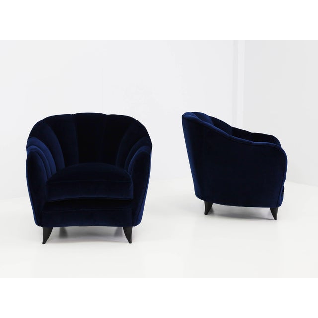 Mod. Shell Chairs in Deep Blue Velvet by Gio Ponti for Case E Giardini, Italy, 1950, Set of 2, in Very Good conditions....