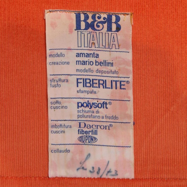 Gold Amanta Lounge Chairs by Mario Bellini, Italy, 1973, Set of 2 For Sale - Image 8 of 11