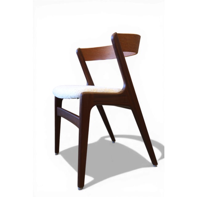 Mid-Century Modern Danish Fire Chair in Teak and Light Bouclé Fabric, 1960s For Sale - Image 3 of 18