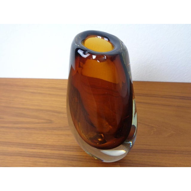 Finnish Glass Vase by Armando Jacobino for Oy Kumela, 1950s For Sale - Image 9 of 15