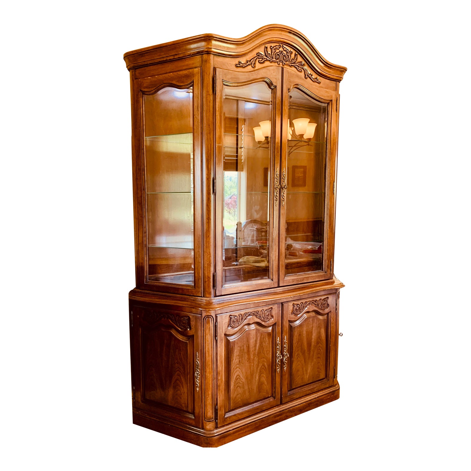 1980s White Fine Furniture Company Lorraine V Dining Hutch Chairish