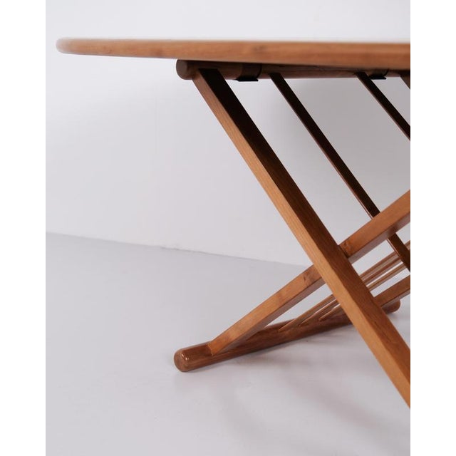 Brown Safari Coffee Table in Light Wood by Andreas Hansen for Haslev Møbelsnedkeri, 1980 For Sale - Image 8 of 11