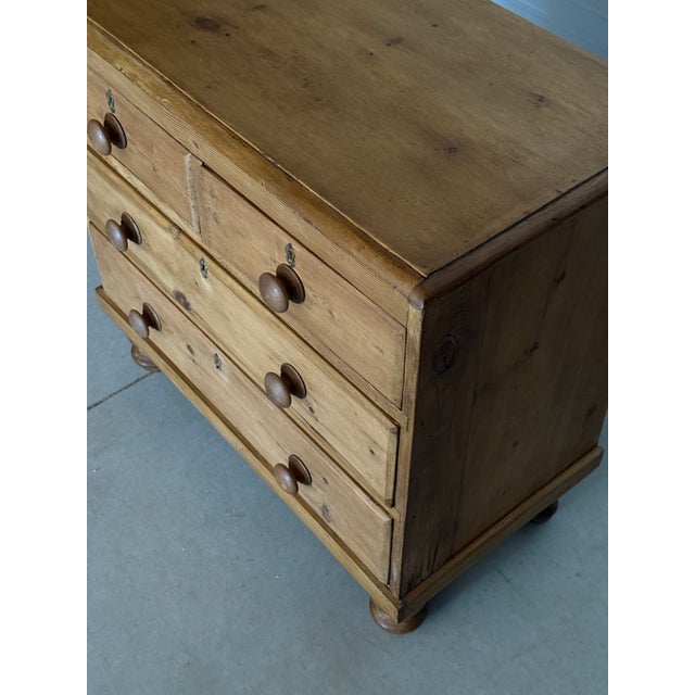 Antique Pine Two Over Two Drawers - Chest of Drawers From England For Sale - Image 6 of 18