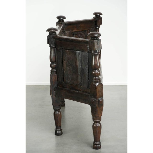 18th Century Italian Hall Bench with Wood Carvings For Sale - Image 3 of 14