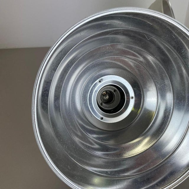 Metal Modernist No. 1 Fotostudio Lights from Zeiss Ikon, Germany, 1970s, Set of 2 For Sale - Image 7 of 15