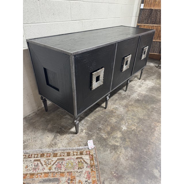 This was literally new in the box! Never used. Designer took delivery and client did not. Global Views is known for its...