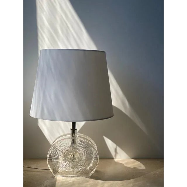 Small Vintage Glass Table Lamp, 1960s For Sale - Image 3 of 9