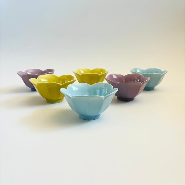 Late 20th Century Colorful Pastel Lotus Bowls by Lillian Vernon - Set of 6 For Sale - Image 5 of 12