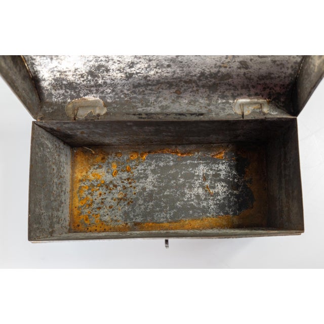 19th Century Primitive Americana Painted Toleware Tin Box For Sale - Image 14 of 15