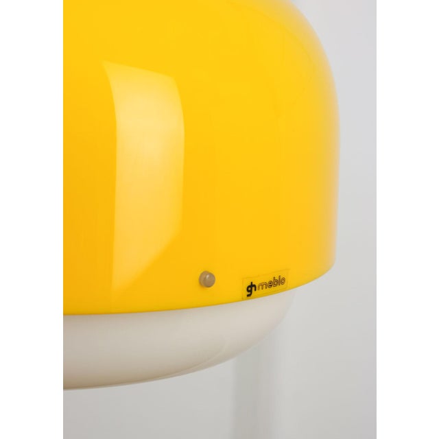 Space Age Yellow Medusa Floor Lamp by Luigi Massoni for Guzzini, 1970s For Sale - Image 17 of 18