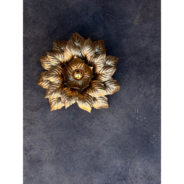 Hollywood Regency Large Floral Wall Light in Gilded Metal from Masca, Italy, 1970s For Sale - Image 3 of 6