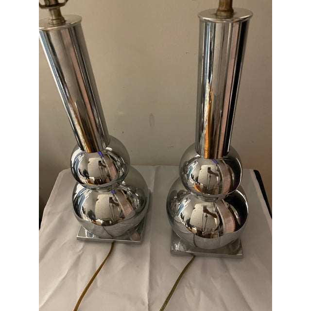 Kovacs A Pair of Mid 20th Century Ball Column Chrome Space Age Kovacs Style Bubble Orb Lamps For Sale - Image 4 of 5
