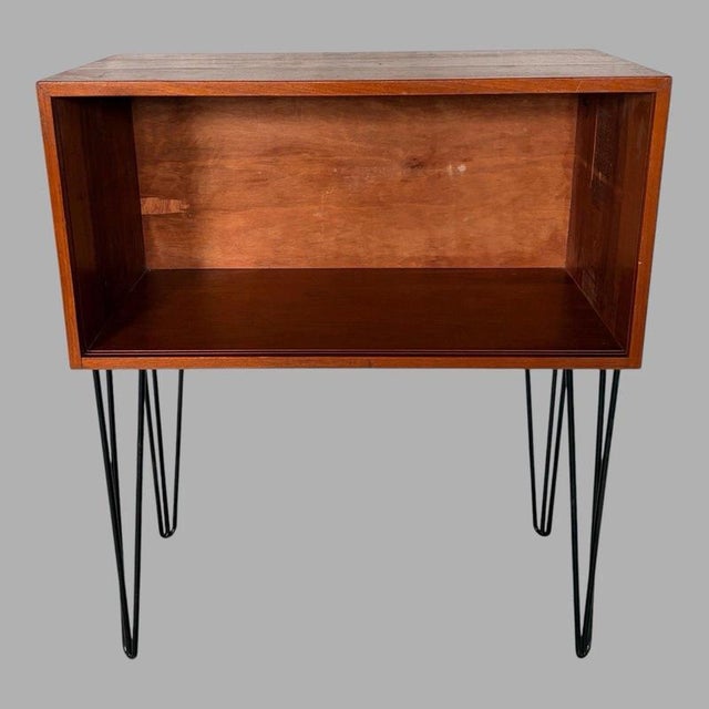 Mid-Century Modern Teak Open Media Cabinet on Hairpin Legs For Sale - Image 5 of 7