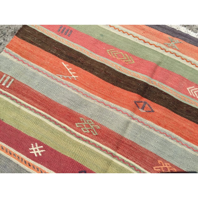 Textile Vintage Turkish Kilim Rug - 4′7″ × 6′5″ X For Sale - Image 7 of 9