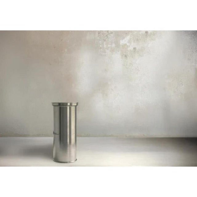 RL 08 Cylindrical Pedestal in Mirror-Polished Aluminum by Caspal For Sale - Image 9 of 10