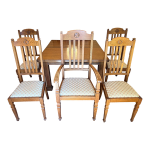 English Expanding Wind Out Dining Table With Joseph Fitter Screw Expander (Late 19th Century) & 5 Chairs