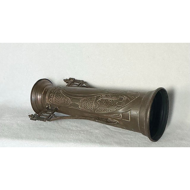 Antique Art Nouveau Copper and Brass Twin-Handled Vase, Attributed to Beldray England, Circa 1890 and 1919 For Sale - Image 4 of 12