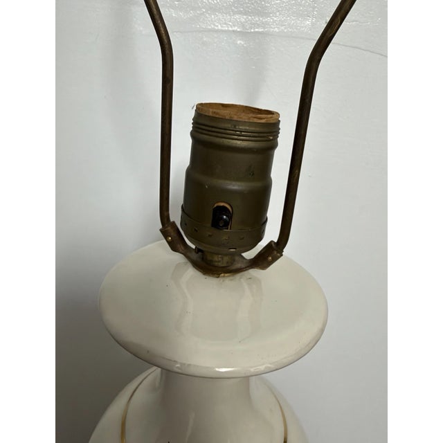Vintage Mid Century Floral Porcelain Table Lamp Brass Base 1950s 1960s MCM For Sale - Image 17 of 18