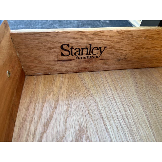 1990s Pair of Stanley Furniture Black and Cherry Nightstands For Sale - Image 11 of 12