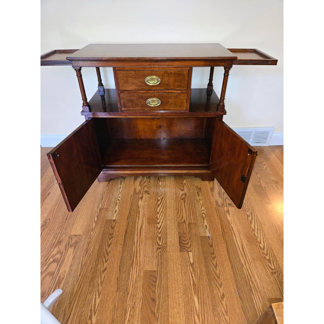 Mid-Century Heritage Henredon Mahogany Rolling Dry Bar Server For Sale In Philadelphia - Image 6 of 12
