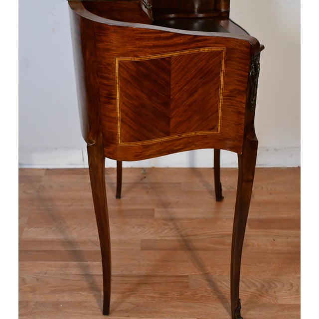 1890s Antique French Louis XV Walnut Inlaid Ladies Writing Desk Bonheur-Du-Jour For Sale - Image 15 of 18