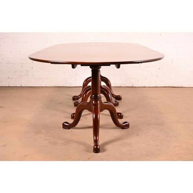 Henkel Harris Georgian Solid Mahogany Monumental Triple Pedestal Extension Dining Table, Newly Refinished For Sale - Image 11 of 13