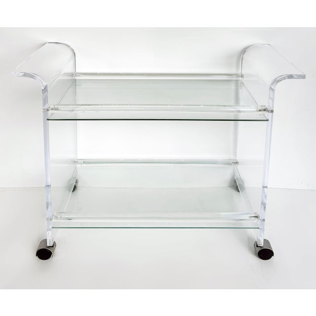 Mid-Century Modern Late 20th Century Lucite 2-Tiered Rolling Bar/Serving Cart on Casters For Sale - Image 3 of 9