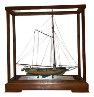 Hudson River Sloop "Victorine" in Case