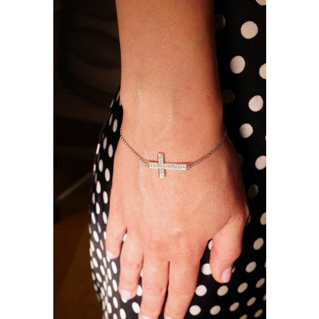 Diamond Cross Bracelet in 14K White Gold For Sale In New York - Image 6 of 6