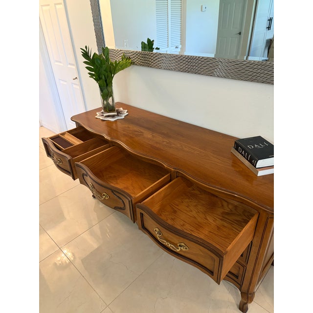 1960s 1960s Drexel French Provincial Dresser For Sale - Image 5 of 7