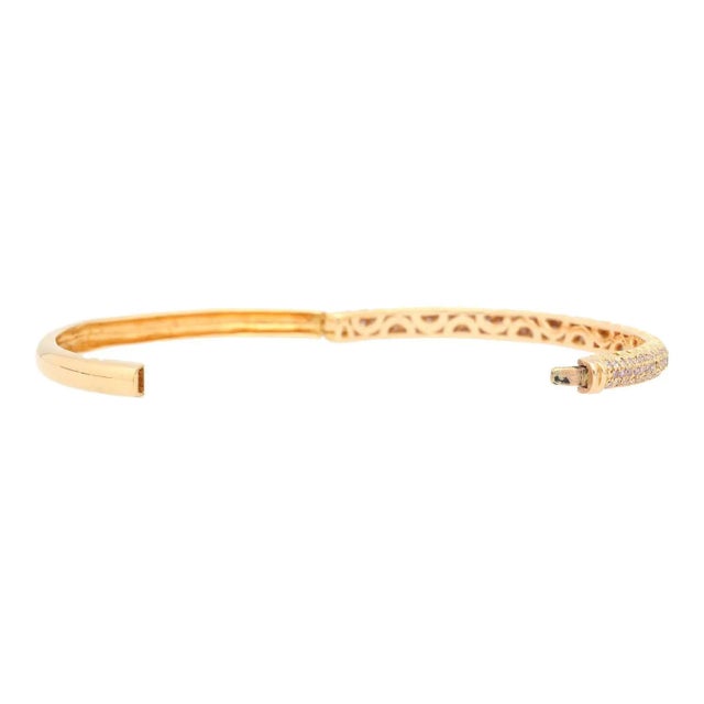 Modern 18k Gold and Round Pink Diamond Pave Set Bangle Bracelet For Sale - Image 3 of 6