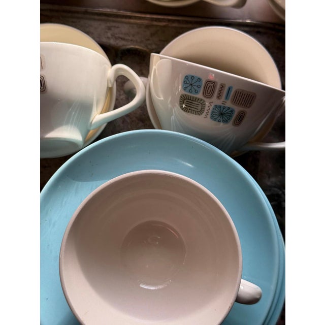 Ceramic Vintage Mid-Century Modern Teacups and Saucers – “Temporama” Pattern (Unmarked) – Blue & Brown Atomic Design - 26pcs For Sale - Image 7 of 12