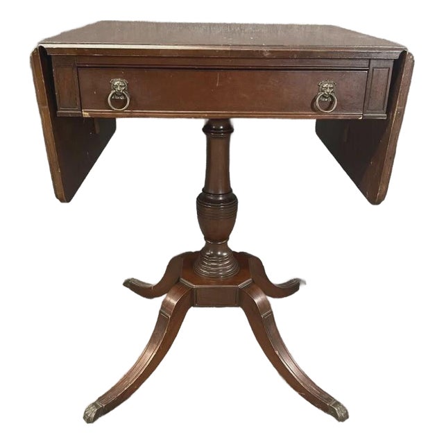 Vintage Mahogany Drop Leaf Entry Table | Federal Style Pedestal Side Table For Sale