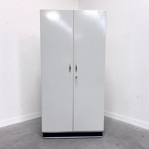 Bauhaus Bauhaus Wooden Medicine Cabinet, Early 20th Century For Sale - Image 3 of 18